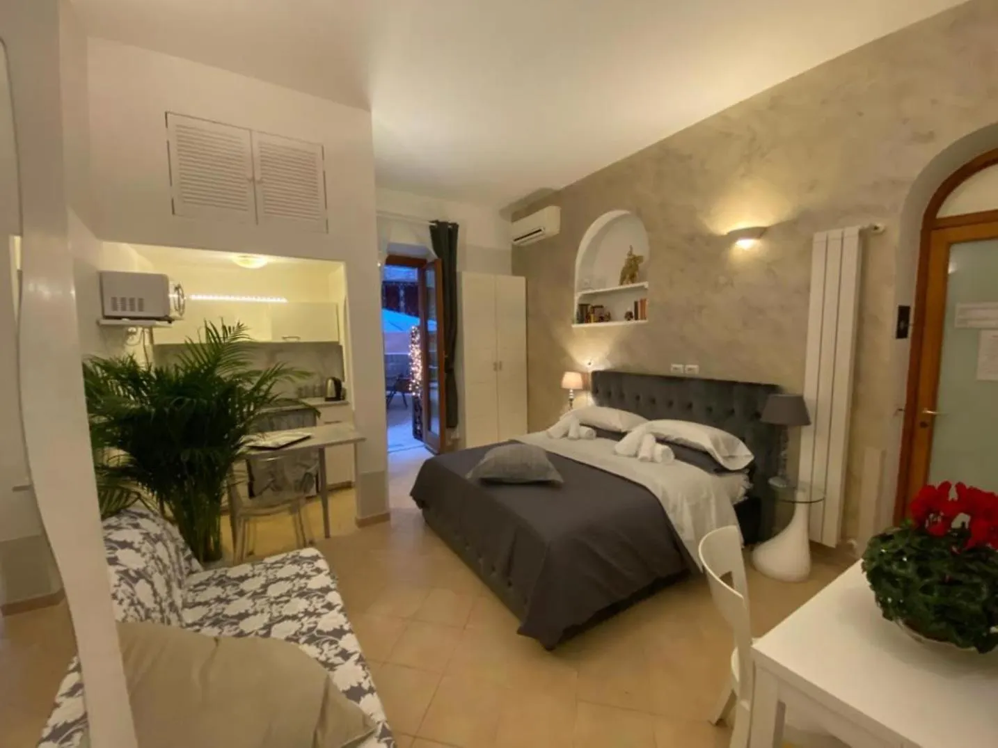 Apartment Navona Domitia Home Rome